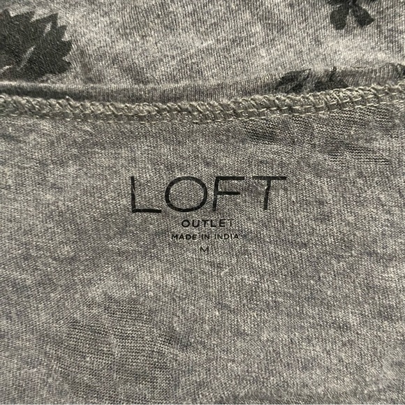 LOFT Gray Black Floral Cotton Long Sleeve T Shirt - Picture 4 of 5